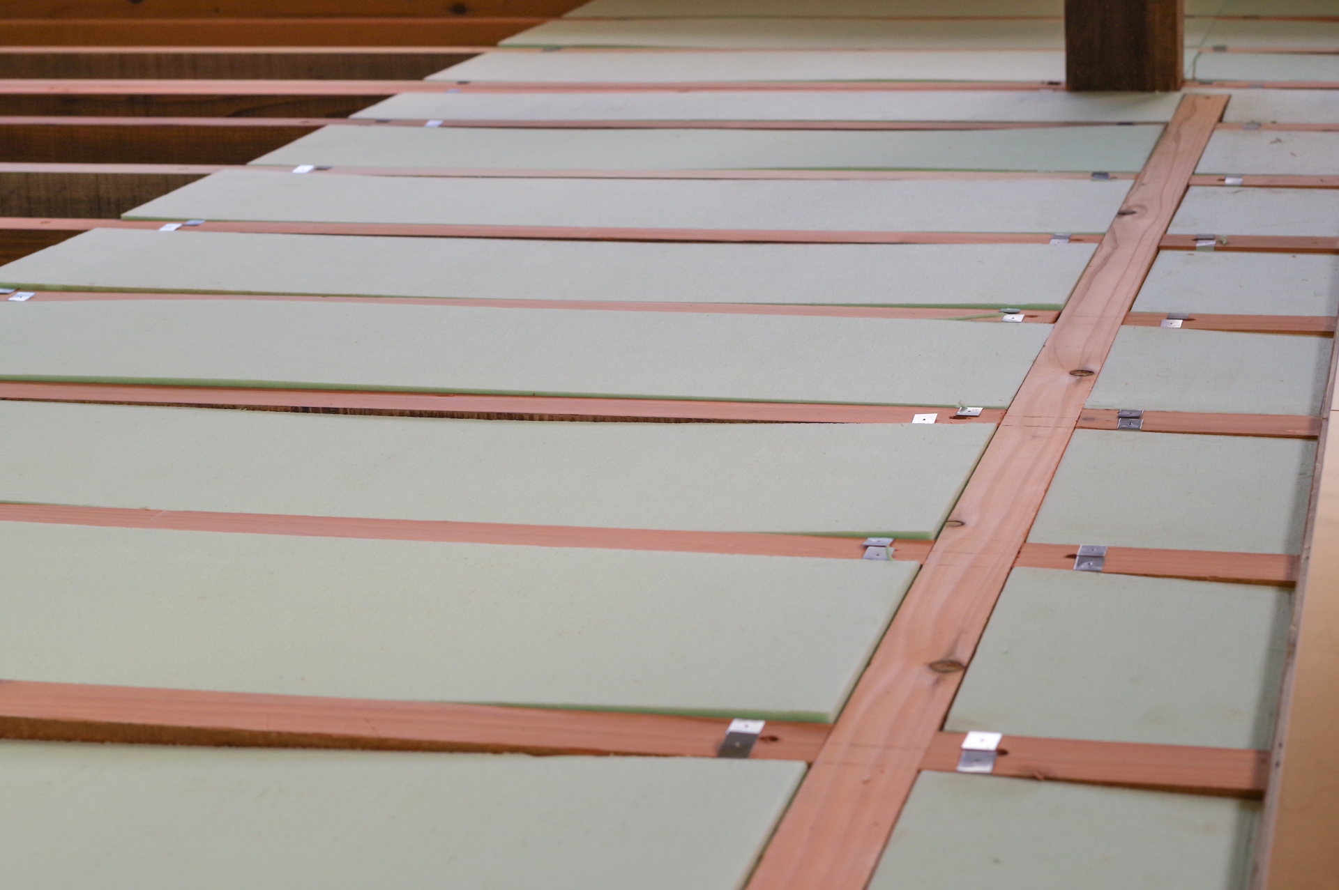 床暖房の取り付け