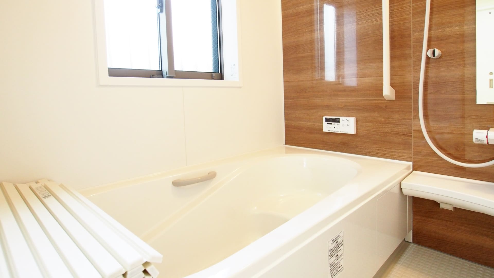 浴室全体の拡張・バリアフリー化